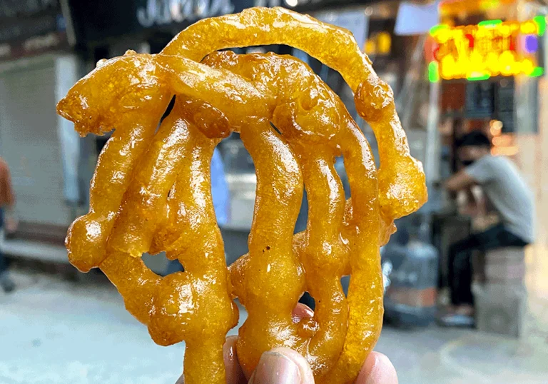 Jalebi baby Best-jalebi-in-old-delhi-food-tours-by-explore-real-india