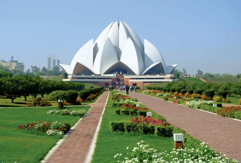 lotus-temple-new-delhi-india