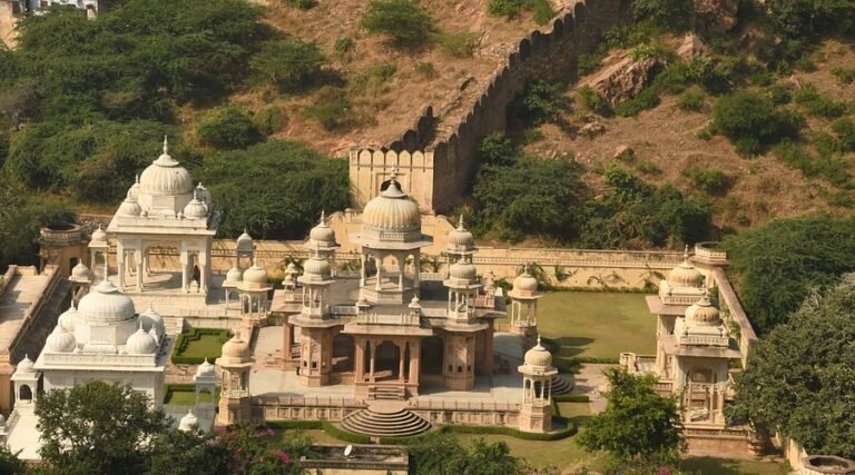 the-royal-gaitor-tumbas