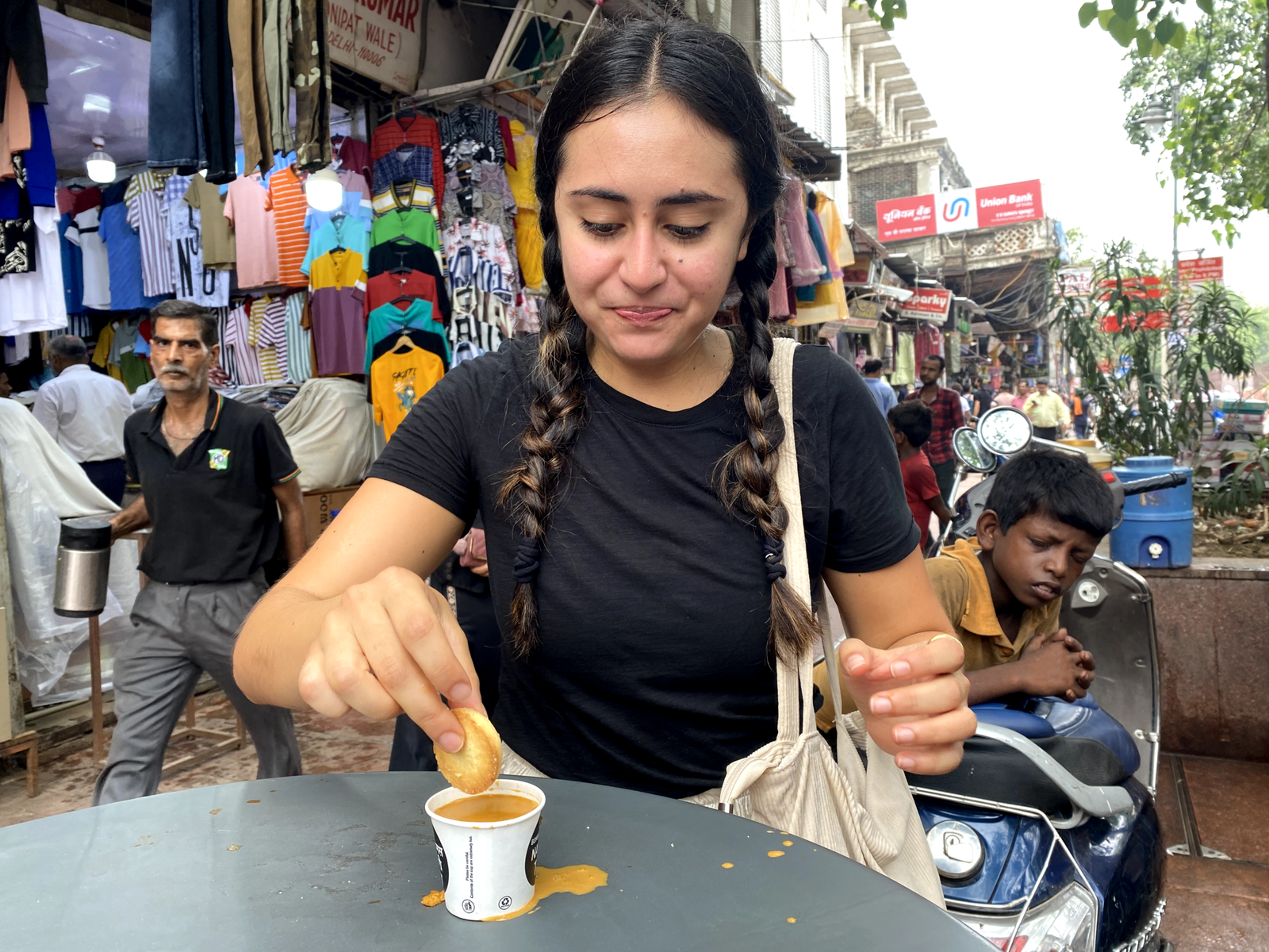 Eat like a local on a street food tour in India guided by local experts