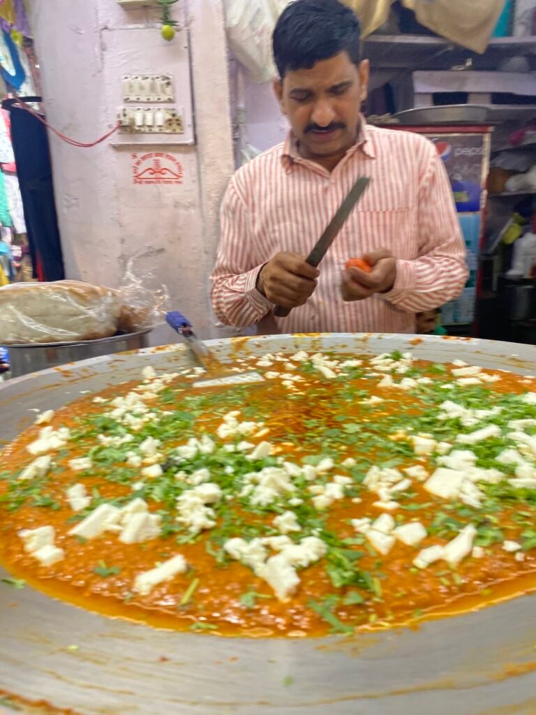 street-food-vendor Street food vendor