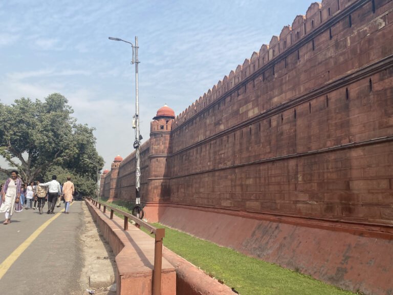 bondary wall red fort